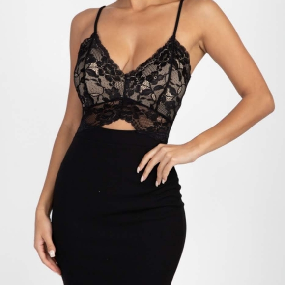 Floral Lace Cut Out Mini Dress - Picture 4 of 7